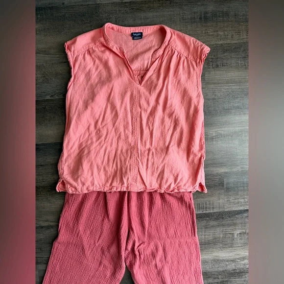 Jessica Simpson pant & splendid blouse- size S both - Picture 5 of 5